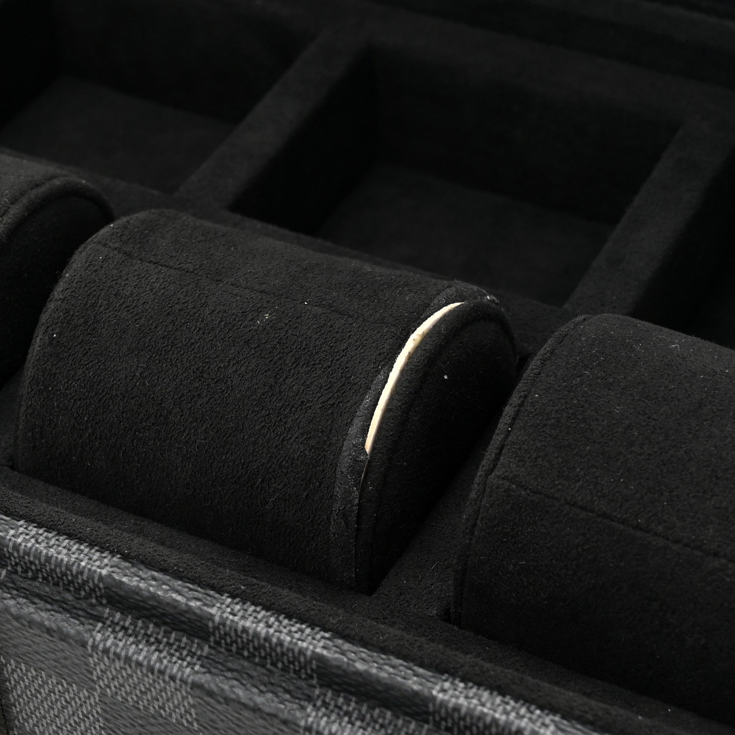 Louis Vuitton Damier Graphite 8 Watch Case 8 of 8