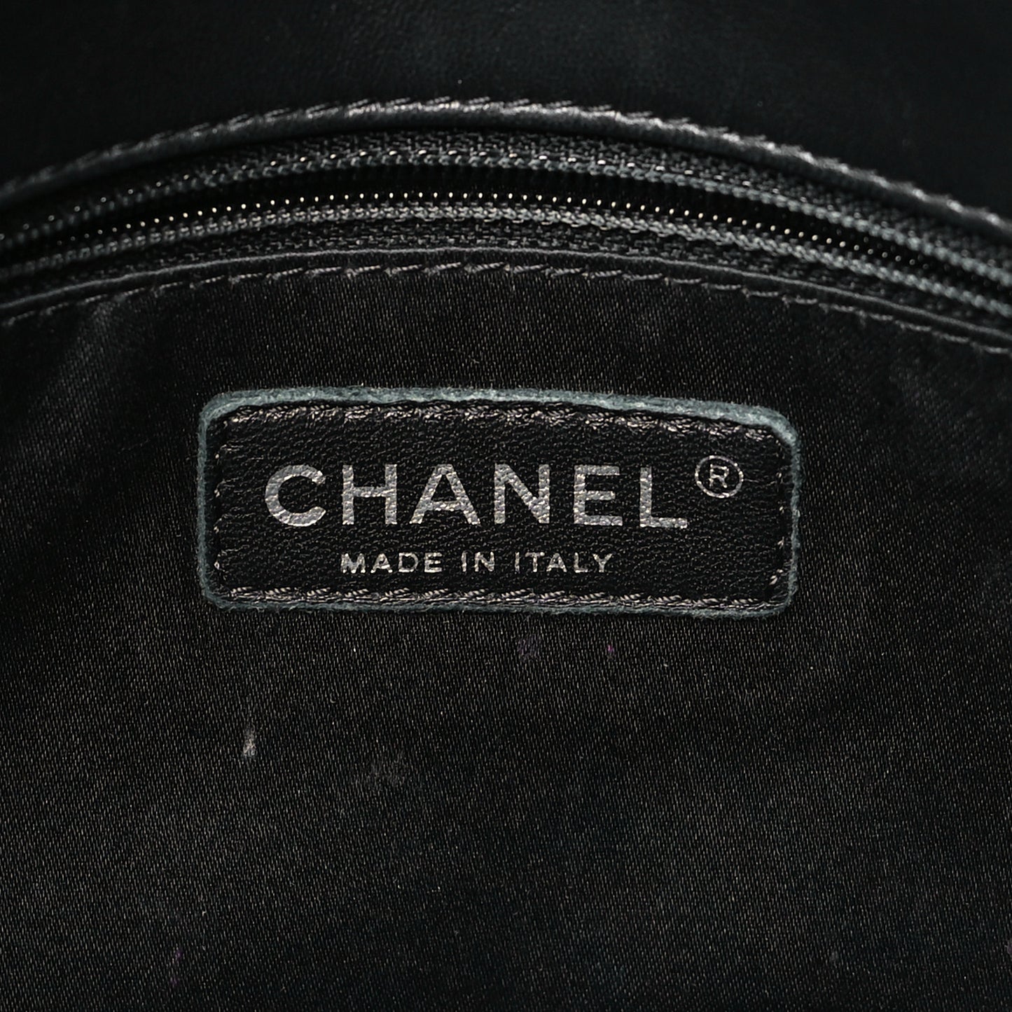 Lambskin Small CC Crossing Flap Black