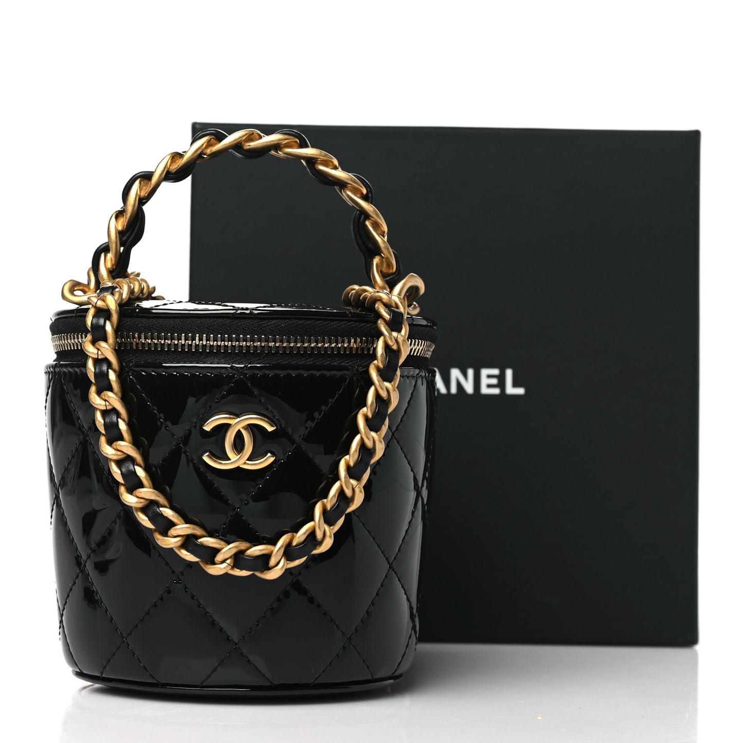 Patent Quilted Afternoon Tea Top Handle Vanity Case With Chain Black