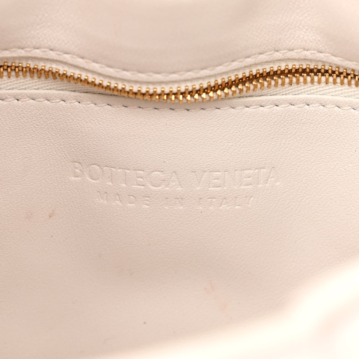 Bottega Veneta Lambskin Maxi Intreccio Padded Chain Cassette Crossbody Bag White 6 of 11