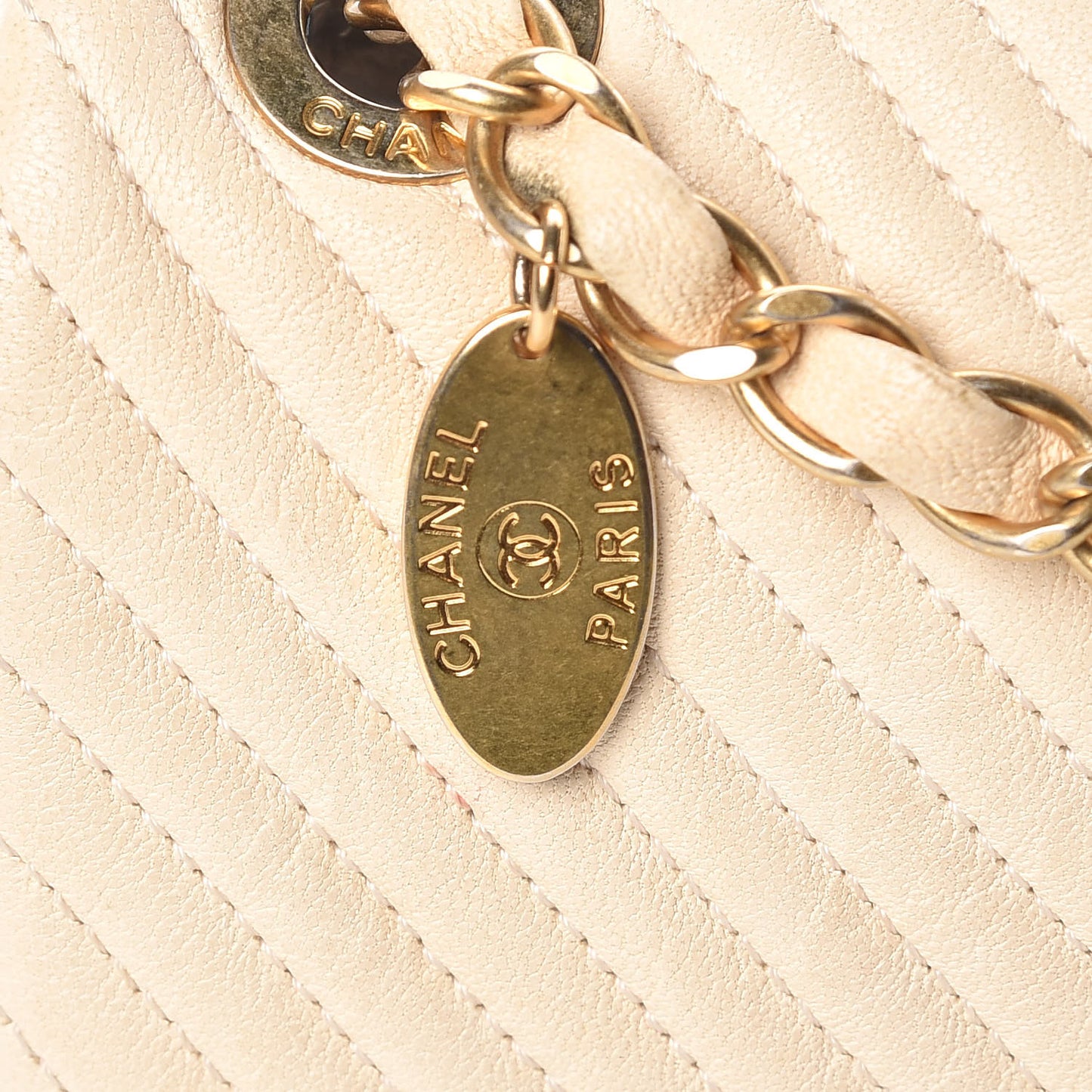 Calfskin Chevron Small Surpique Flap Ivory
