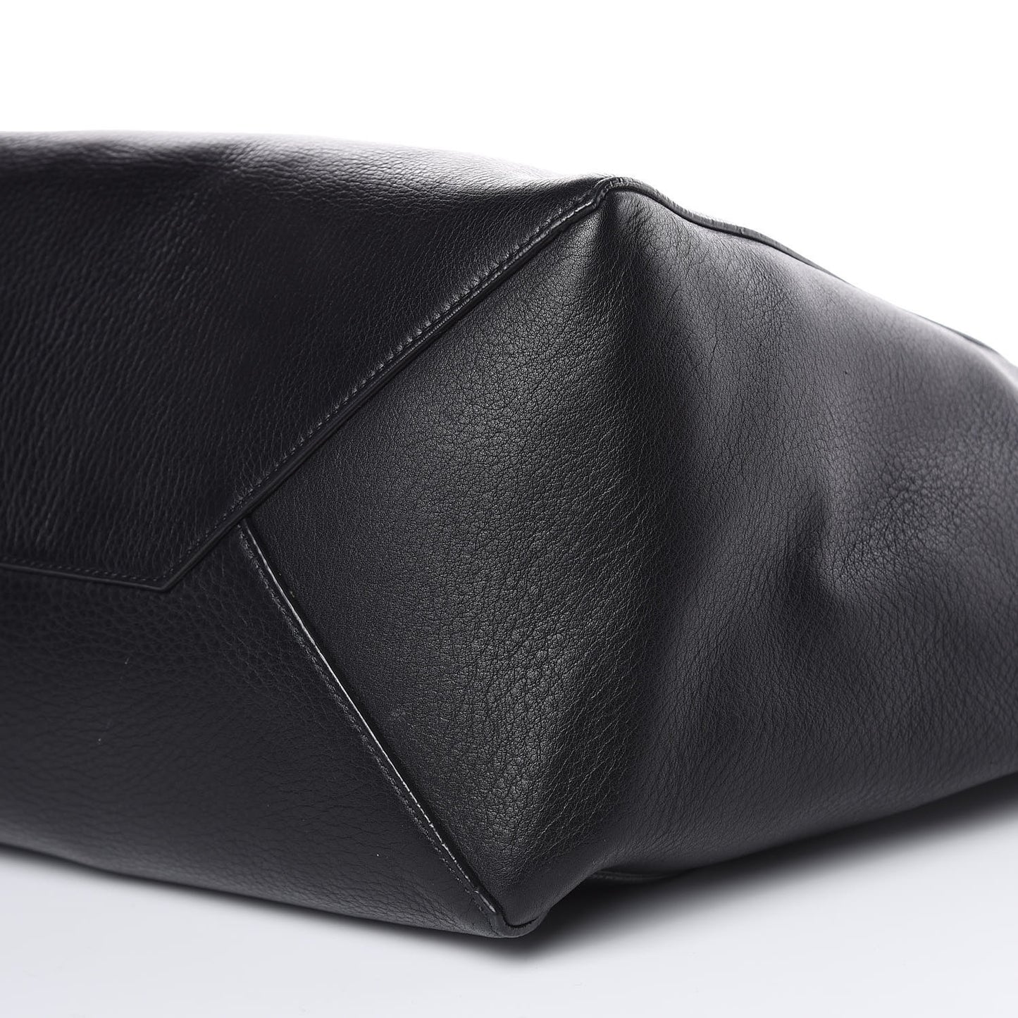 Soft Grained Calfskin Small Belt Cabas Phantom Black