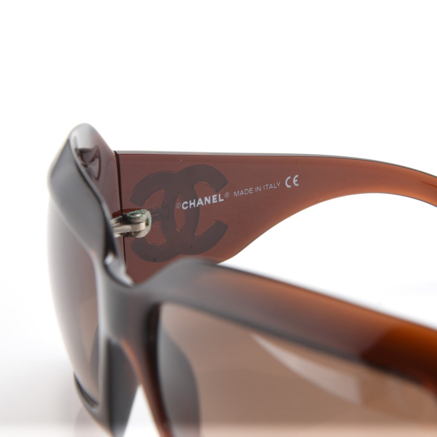 Mother of Pearl CC 5076-H Sunglasses Brown