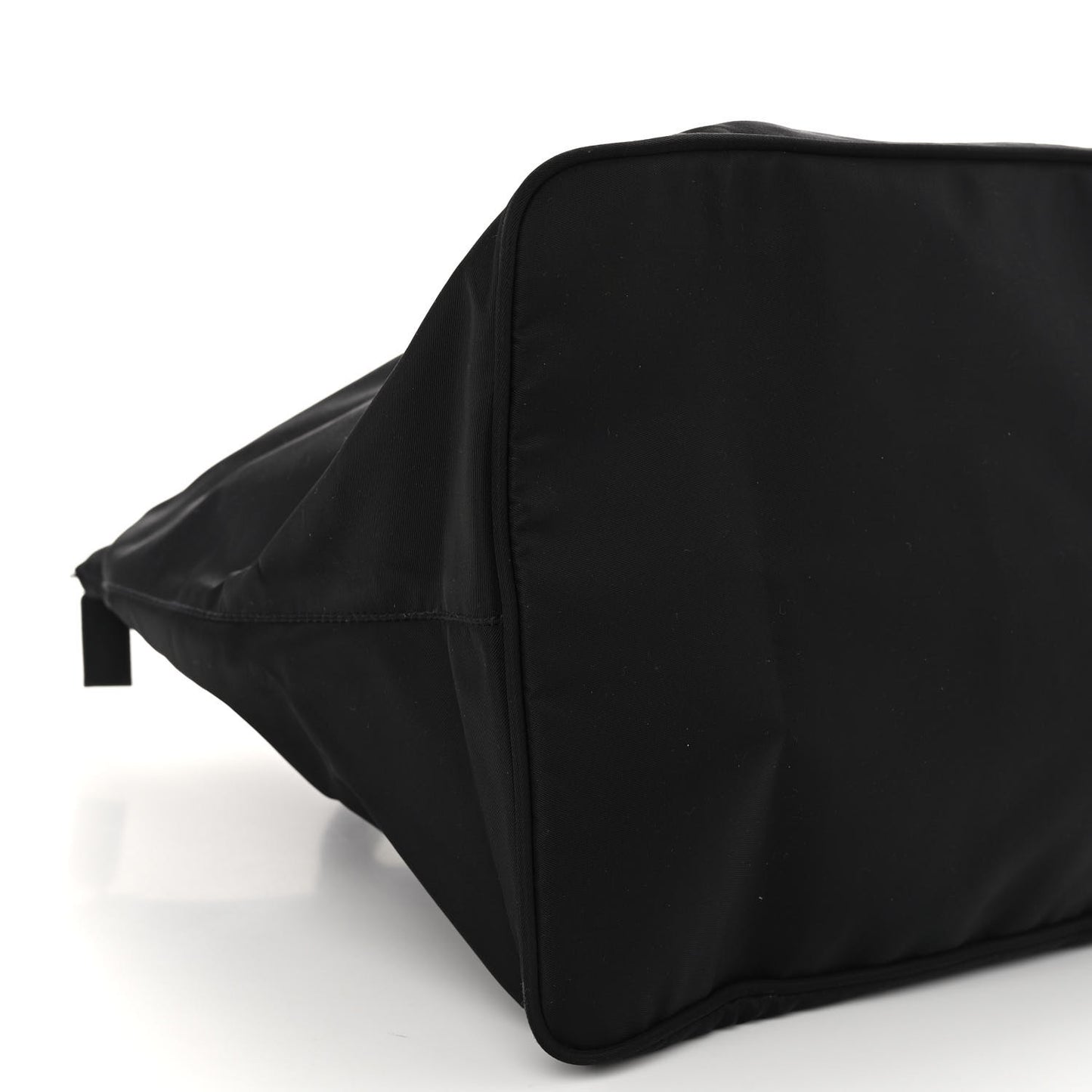 Nylon Vela Sport Bag Black