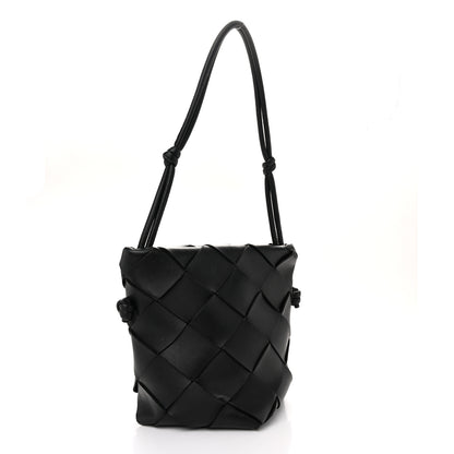 Bottega Veneta Nappa Maxi Intrecciato Clasp Bucket Bag Black 3 of 10