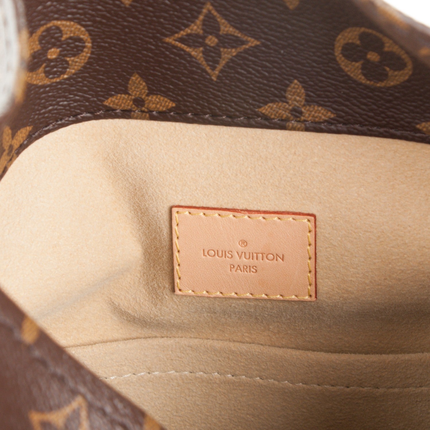Louis Vuitton Monogram Artsy MM 6 of 6