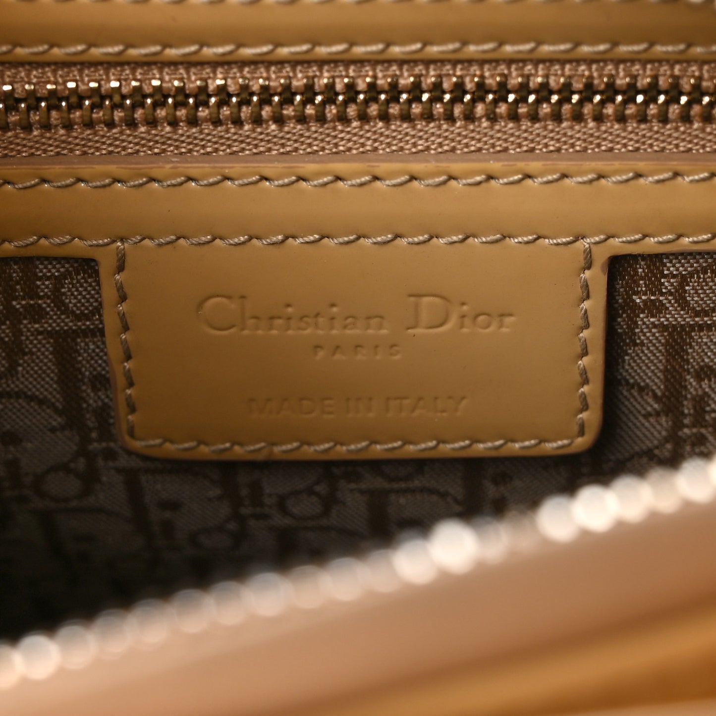 Patent Cannage Medium Lady Dior Beige