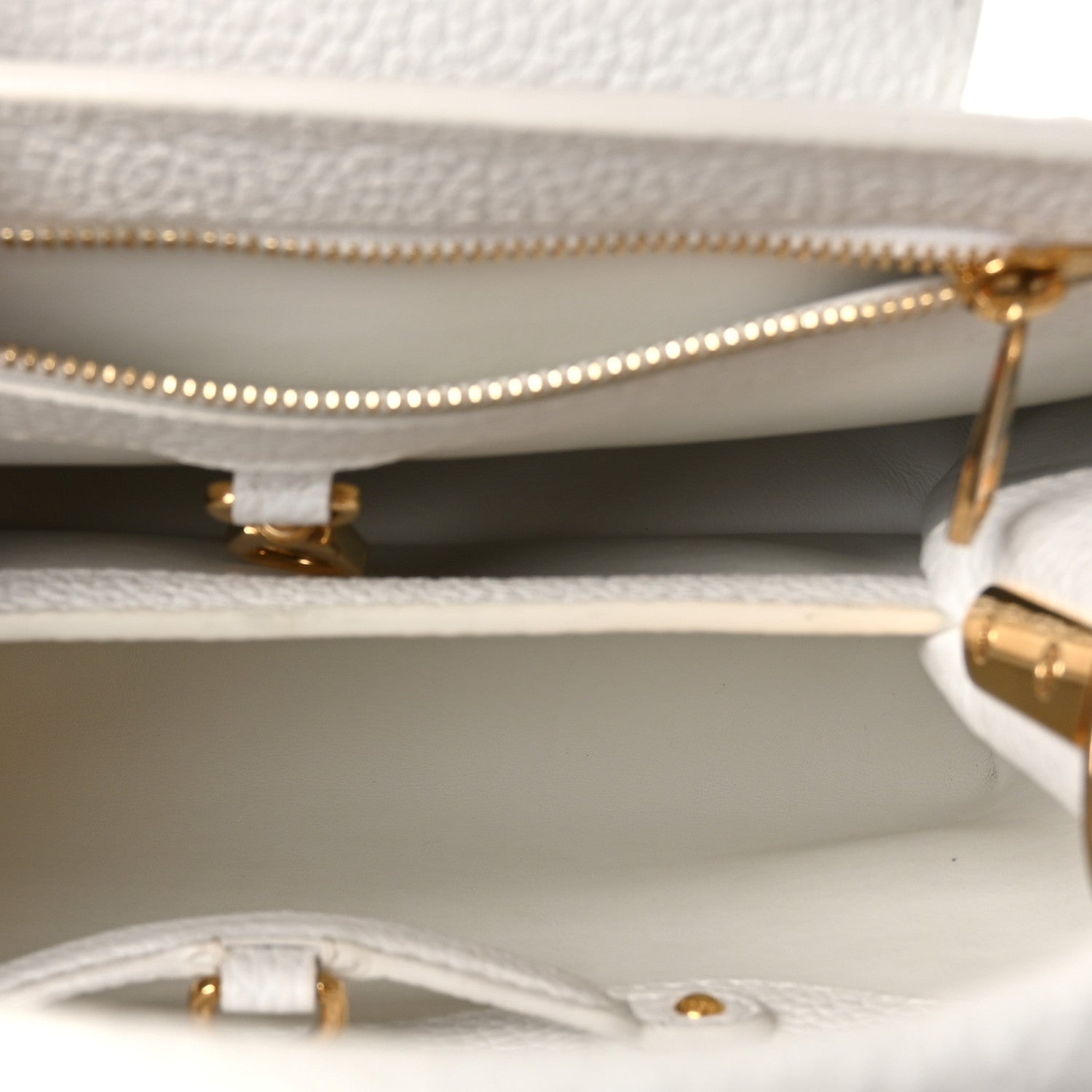 Louis Vuitton Taurillon Capucines BB Blanc Casse 5 of 10