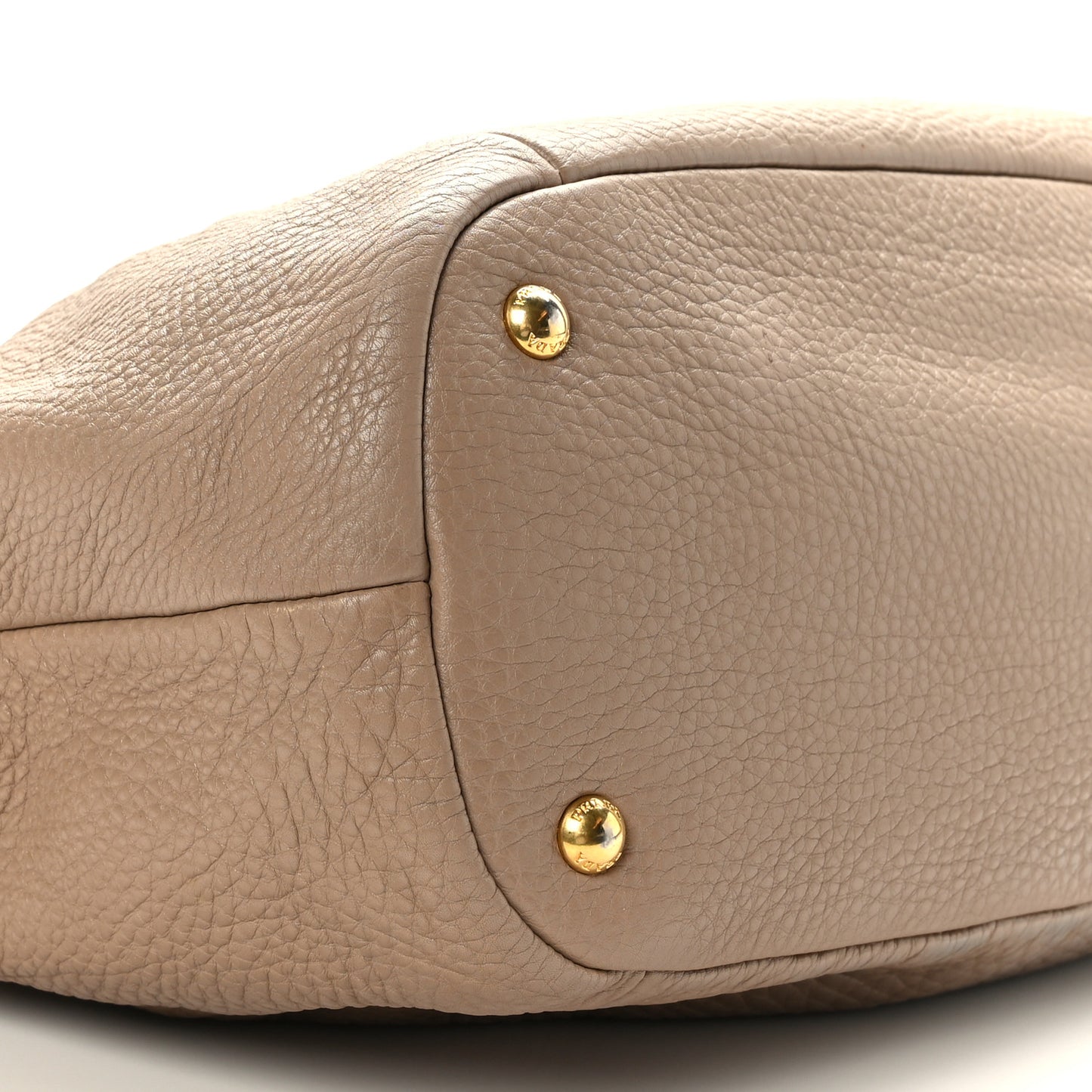Vitello Daino Tote Caramel