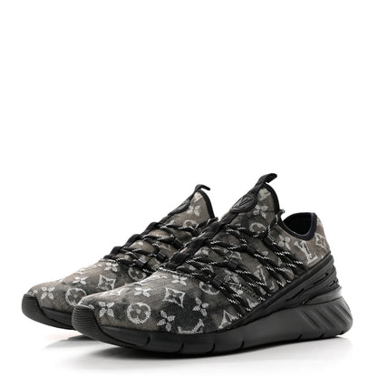 Louis Vuitton Denim Rubber Monogram Tie Dye Mens Fastlane Low Sneakers 8.5 Black 3 of 8