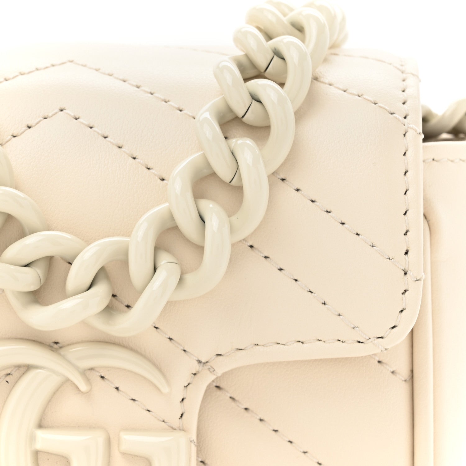 Gucci Calfskin Matelasse Monochrome GG Marmont Chain Mini Belt Bag Mystic White 8 of 11