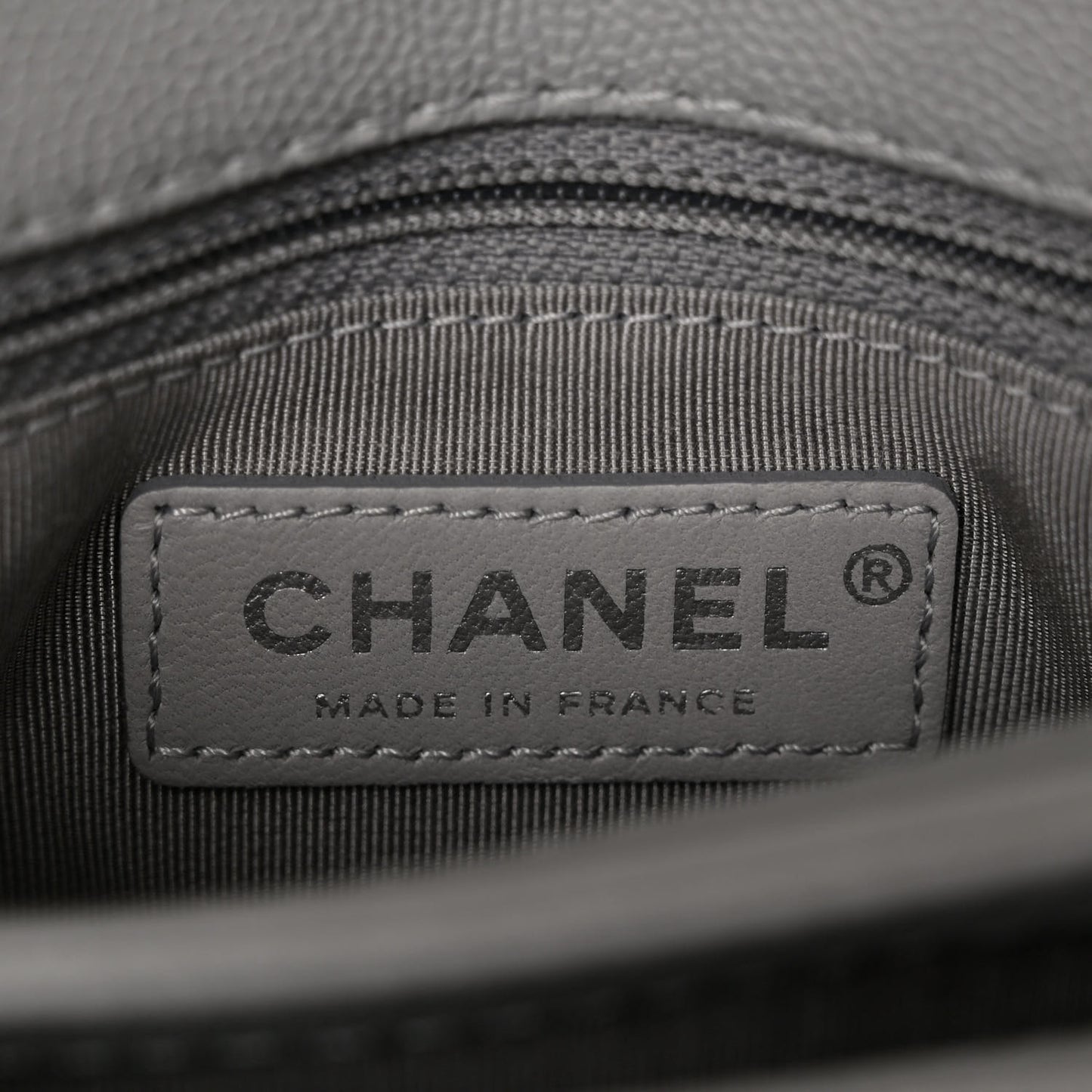 Caviar Quilted Medium Urban Companion Flap Grey
