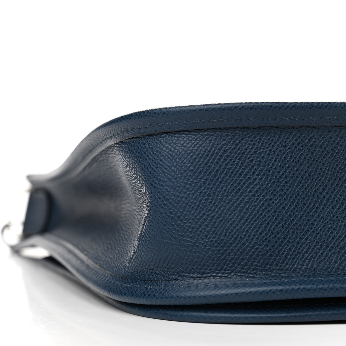 Epsom Evelyne III PM Bleu De Prusse