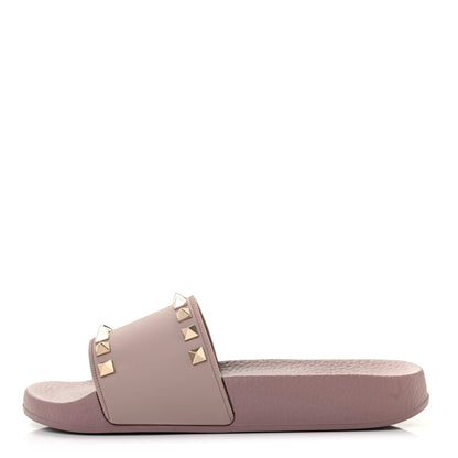 Valentino Garavani Rubber Rockstud Slide Sandals 35 Poudre 1 of 7
