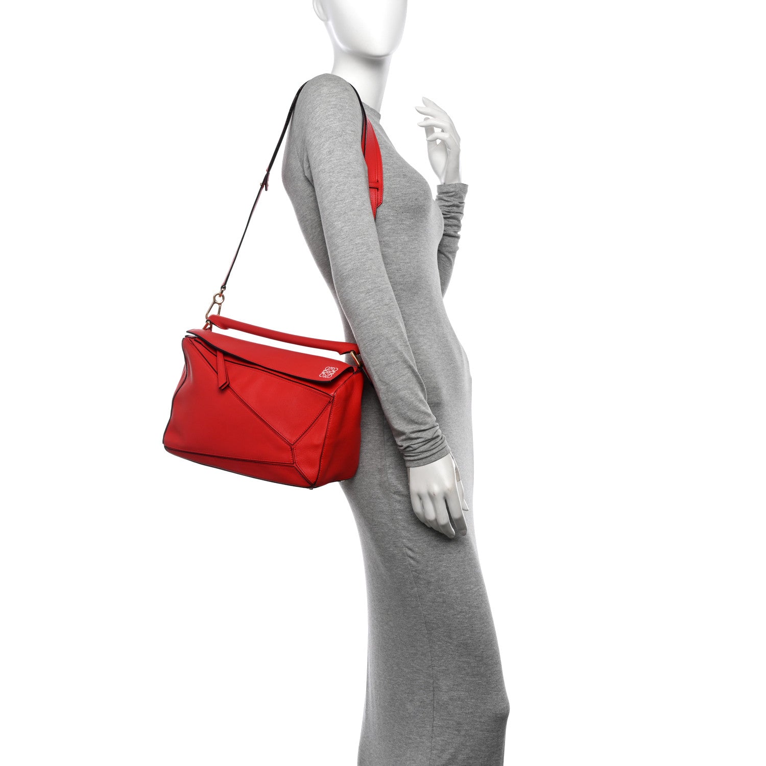 Loewe Calfskin Medium Puzzle Bag Scarlet 2 of 12