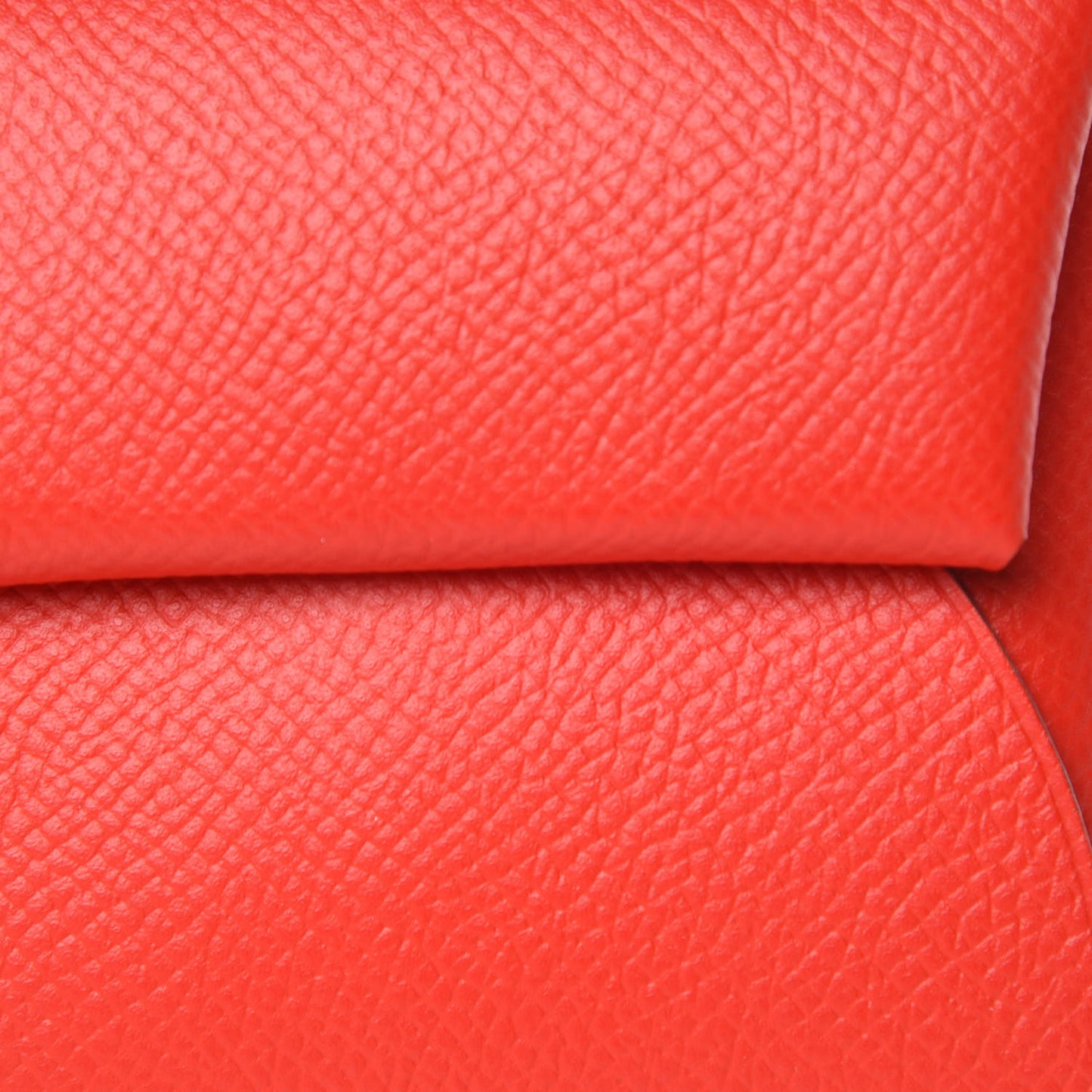 Epsom Bastia Coin Rouge De Coeur