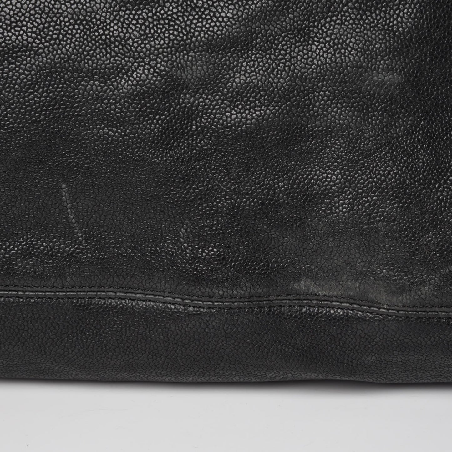 Distressed Caviar XL Coco Cabas Black