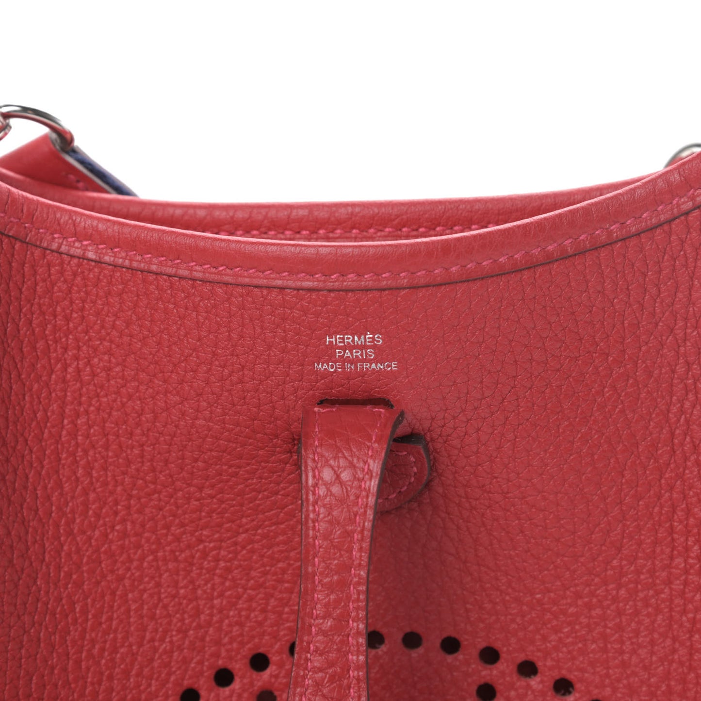 Taurillon Clemence Amazone Evelyne TPM Rouge Casaque Bleu Saphir