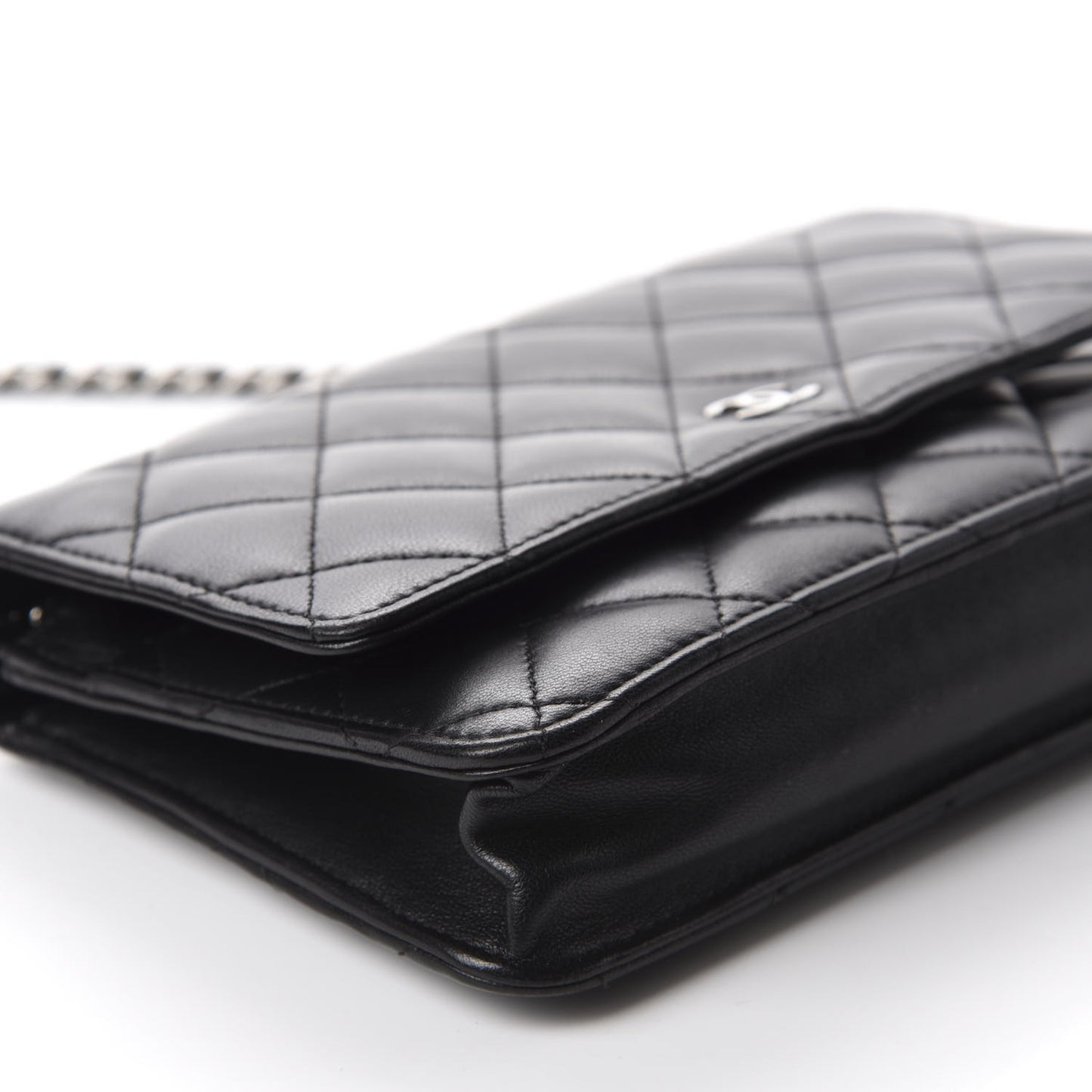 Lambskin Quilted Wallet On Chain WOC Black
