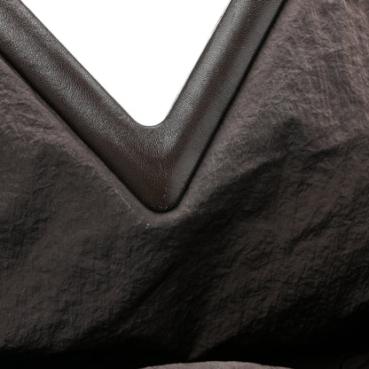Bottega Veneta Lambskin Knit Medium The Point Triangle Bag Fondant 10 of 11