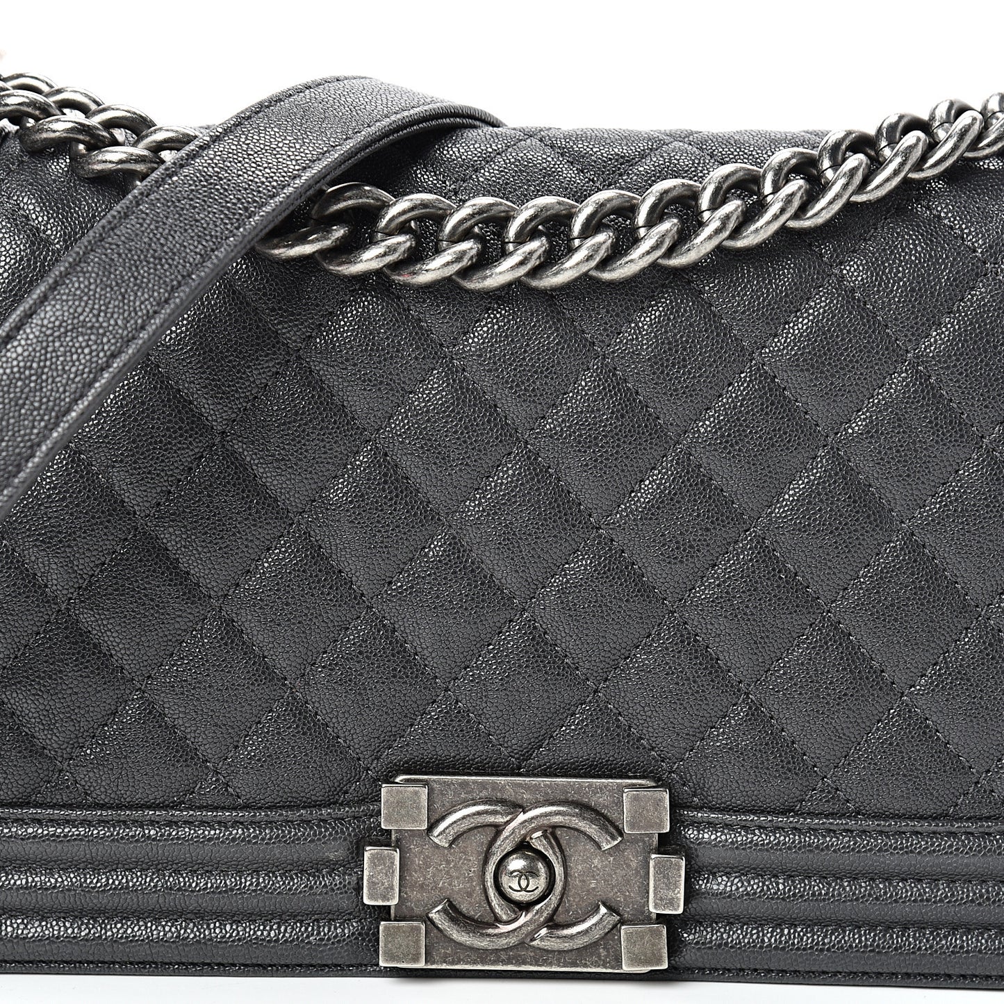 Caviar Quilted Medium Boy Flap Anthracite