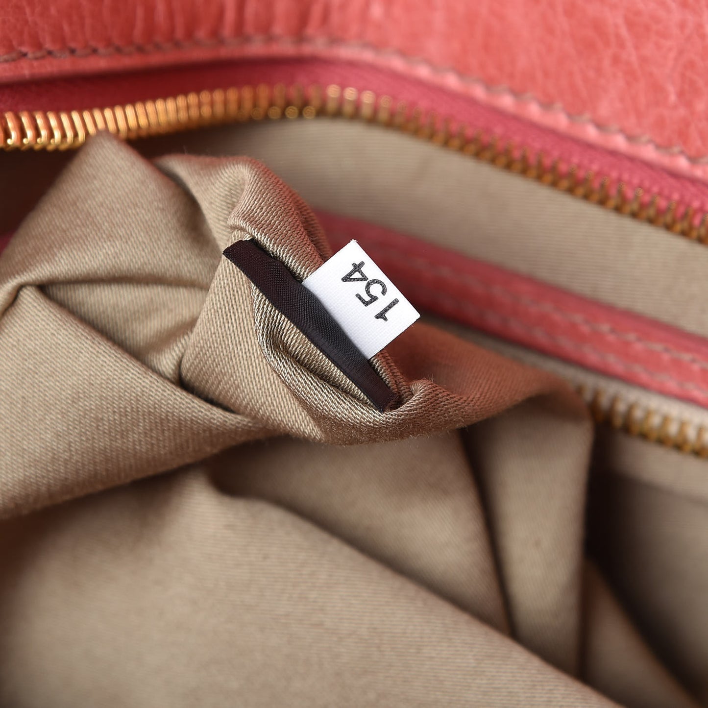 Vitello Lux Medium Bow Bag Rosa