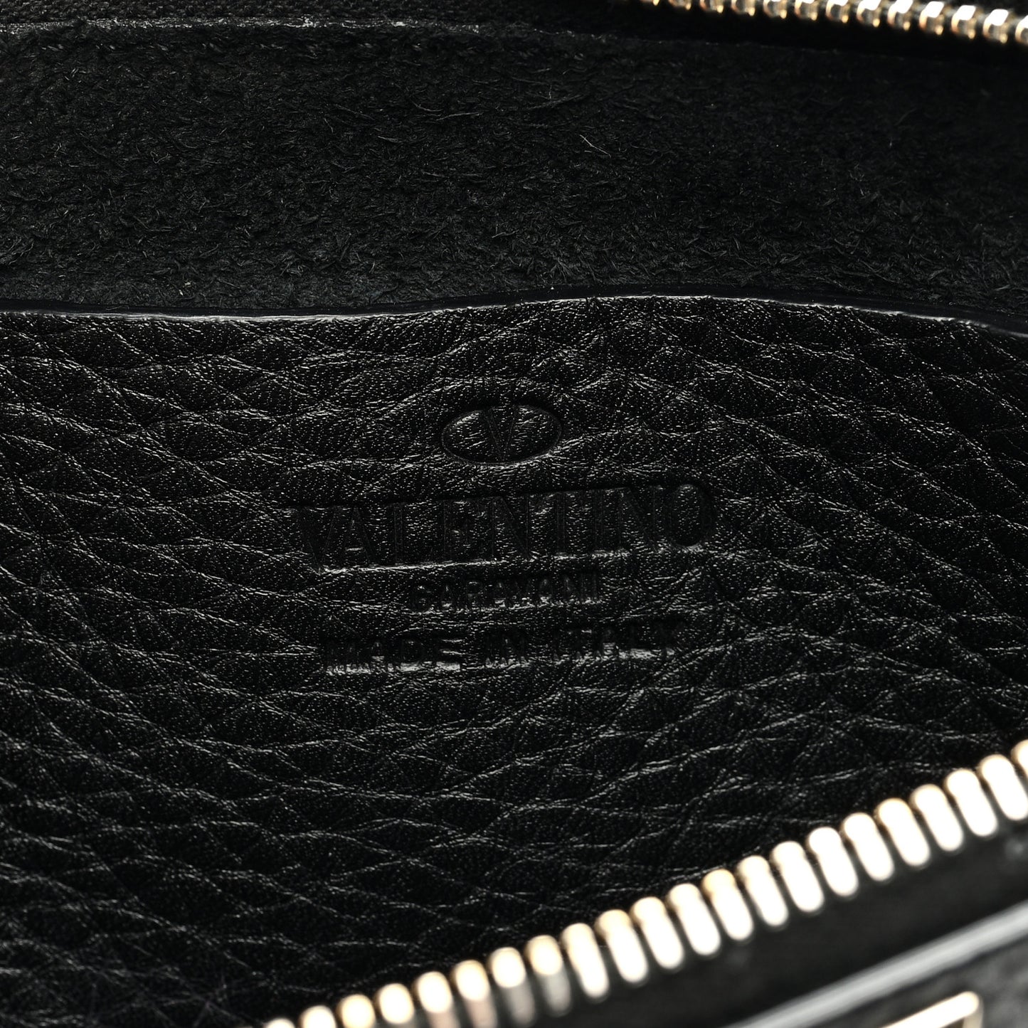 Pebbled Calfskin Rockstud Small Chain Shoulder Bag Black