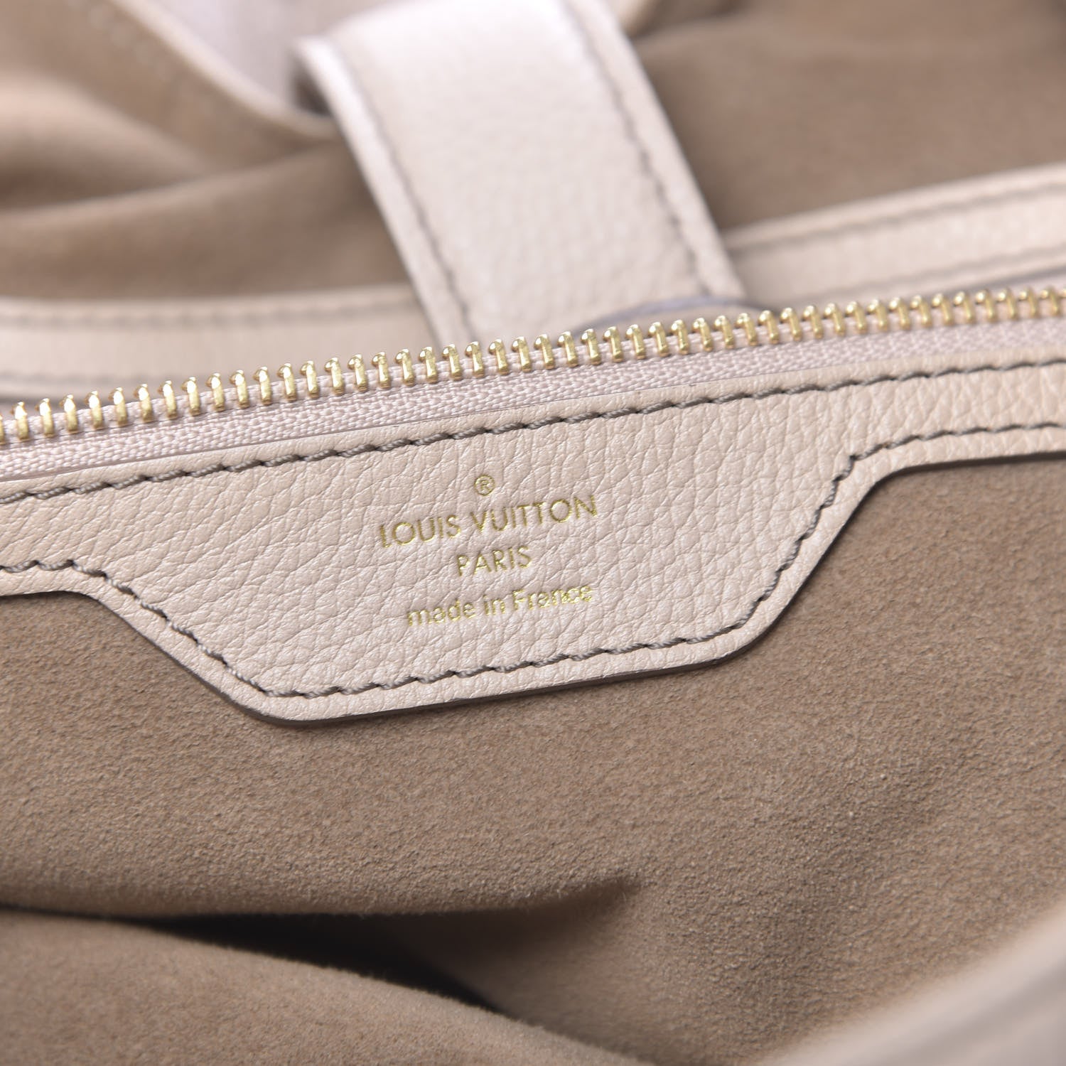 Louis Vuitton Mahina XL Sable 5 of 9