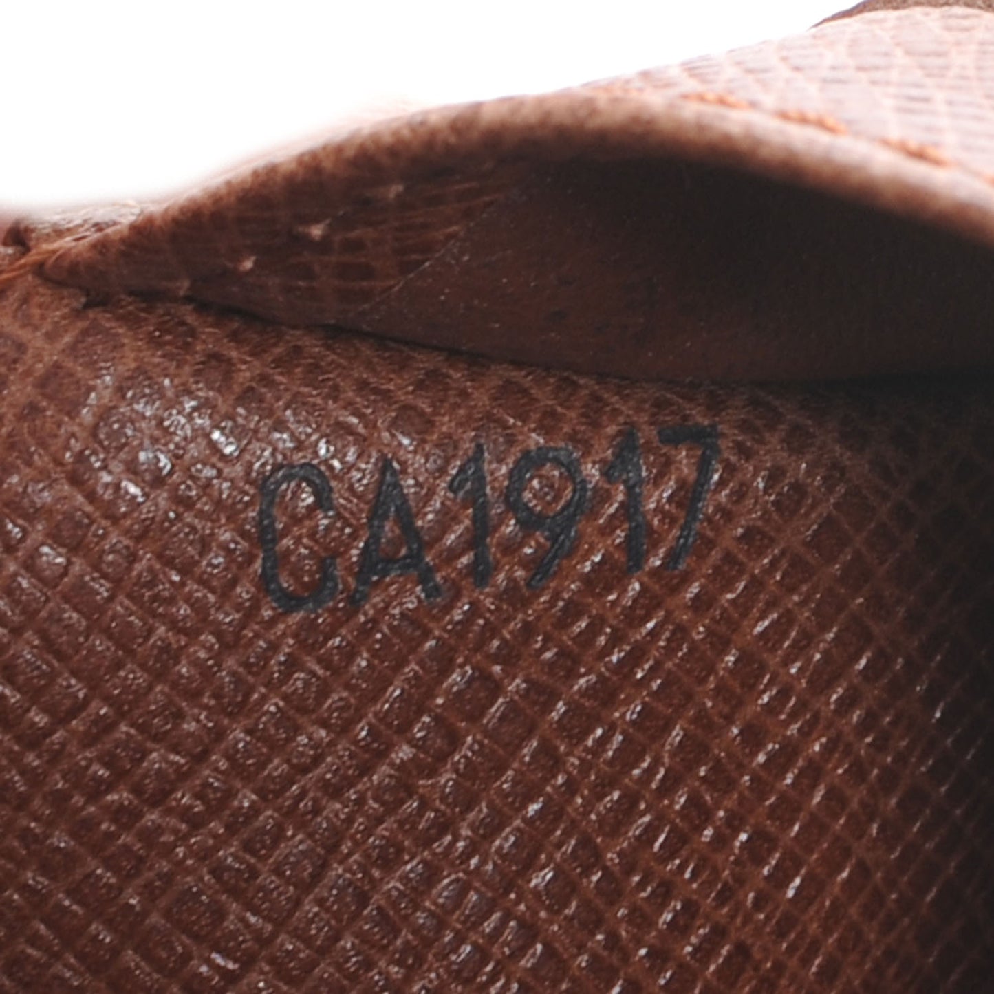 Monogram Billfold 6 Credit Card Wallet