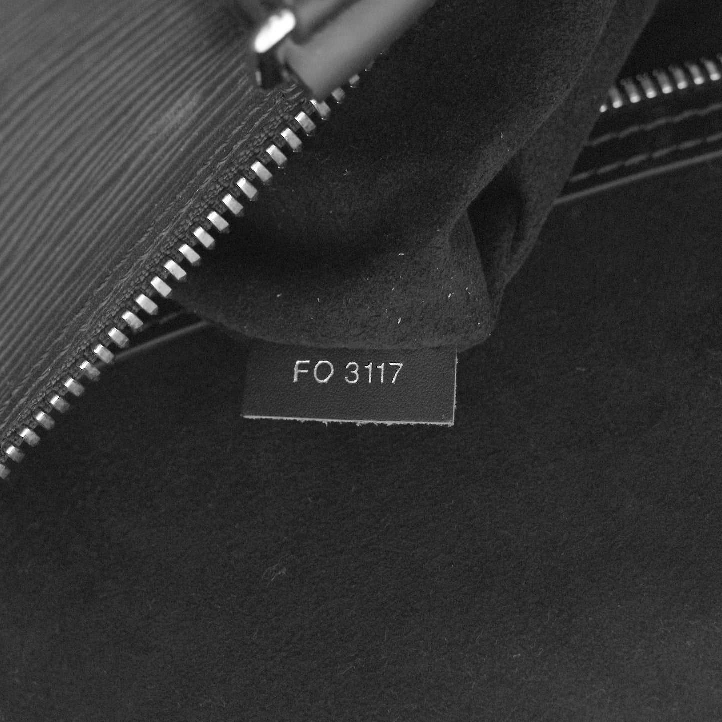 X SUPREME Epi Keepall Bandouliere 55 Black