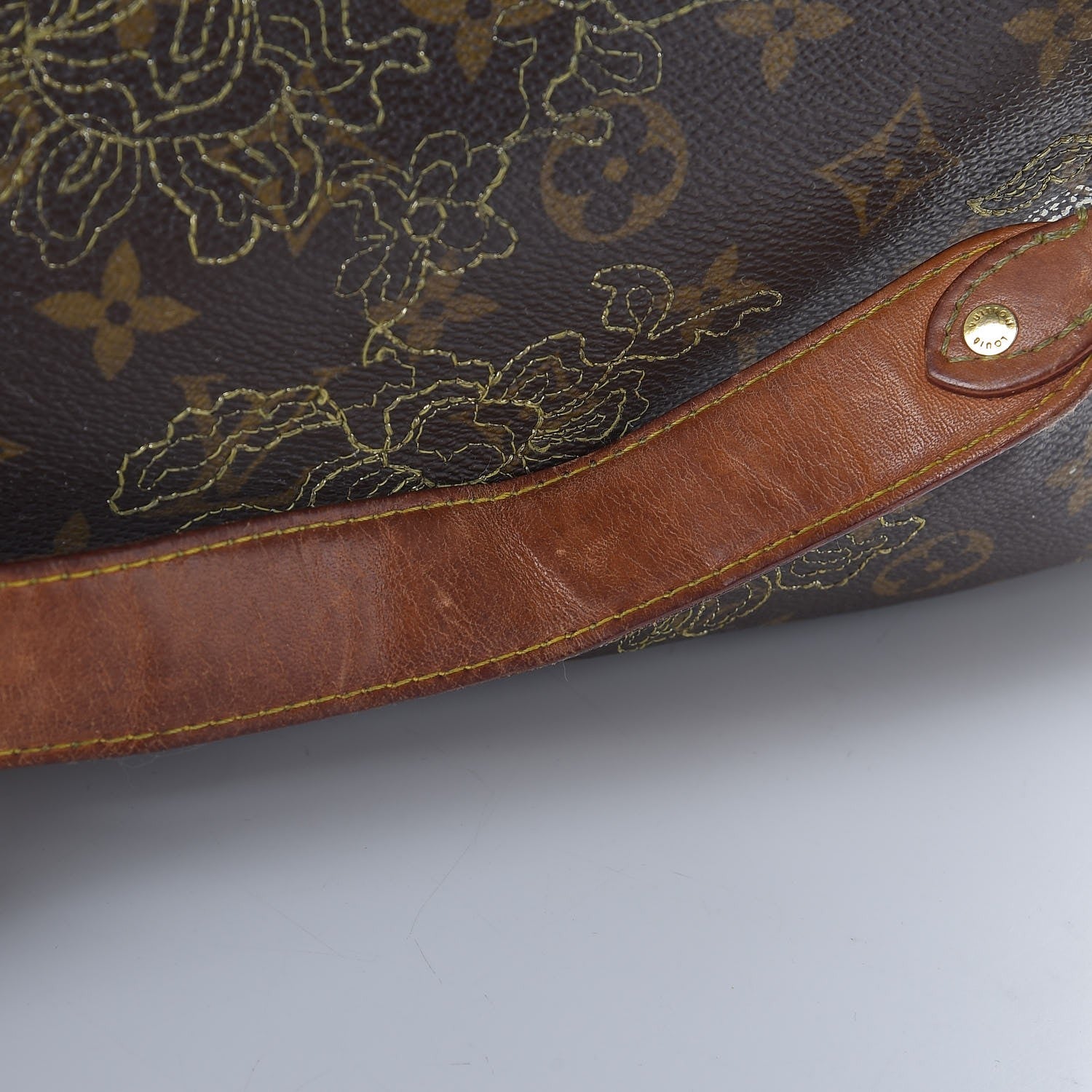 Louis Vuitton Monogram Dentelle Fersen Gold 17 of 18