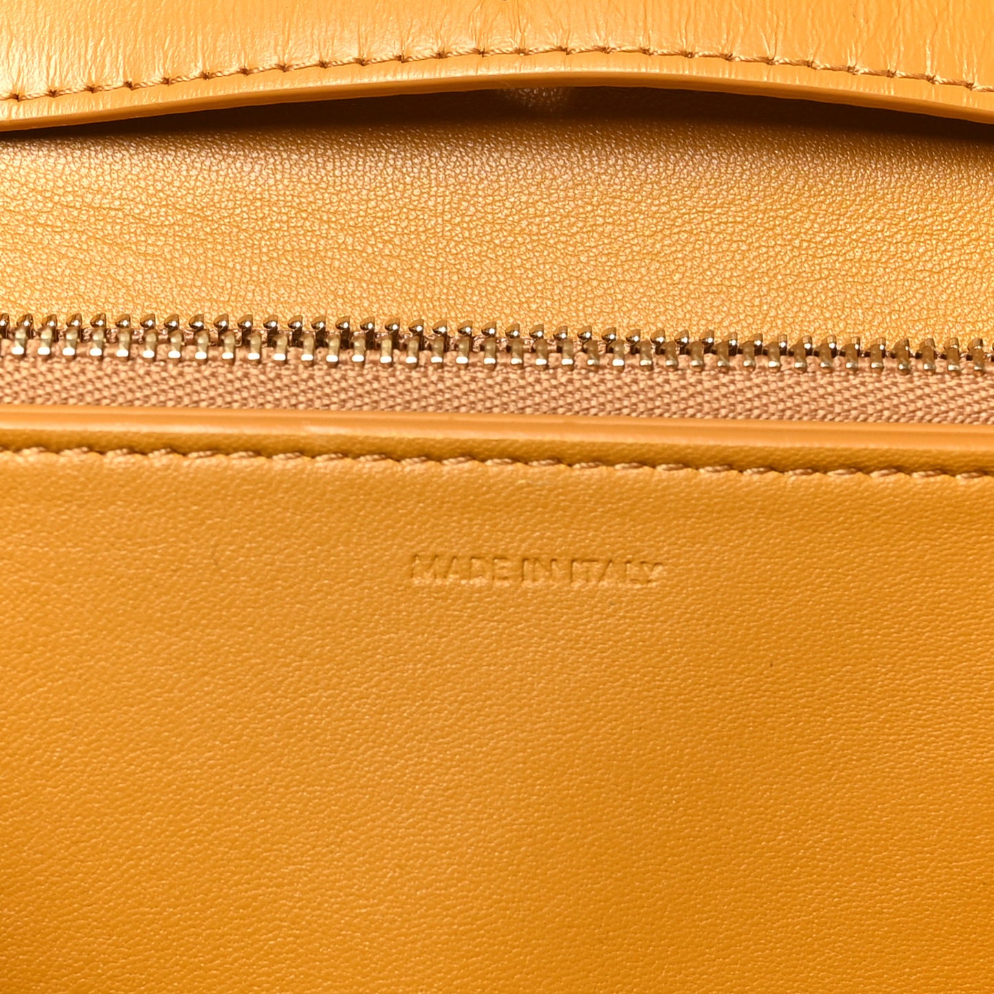 Smooth Calfskin Medium Classic Box Flap Bag  Daffodil
