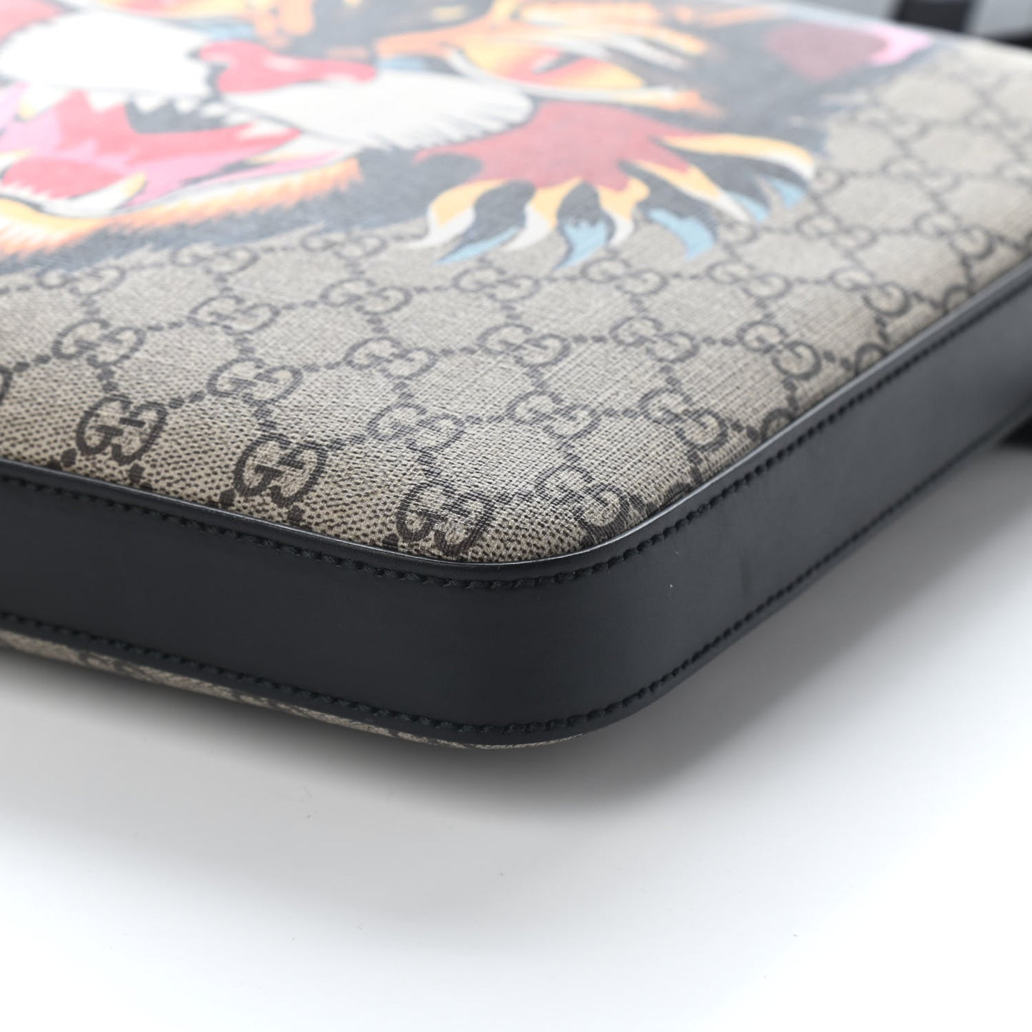 GG Supreme Monogram Angry Cat Flat Messenger Bag