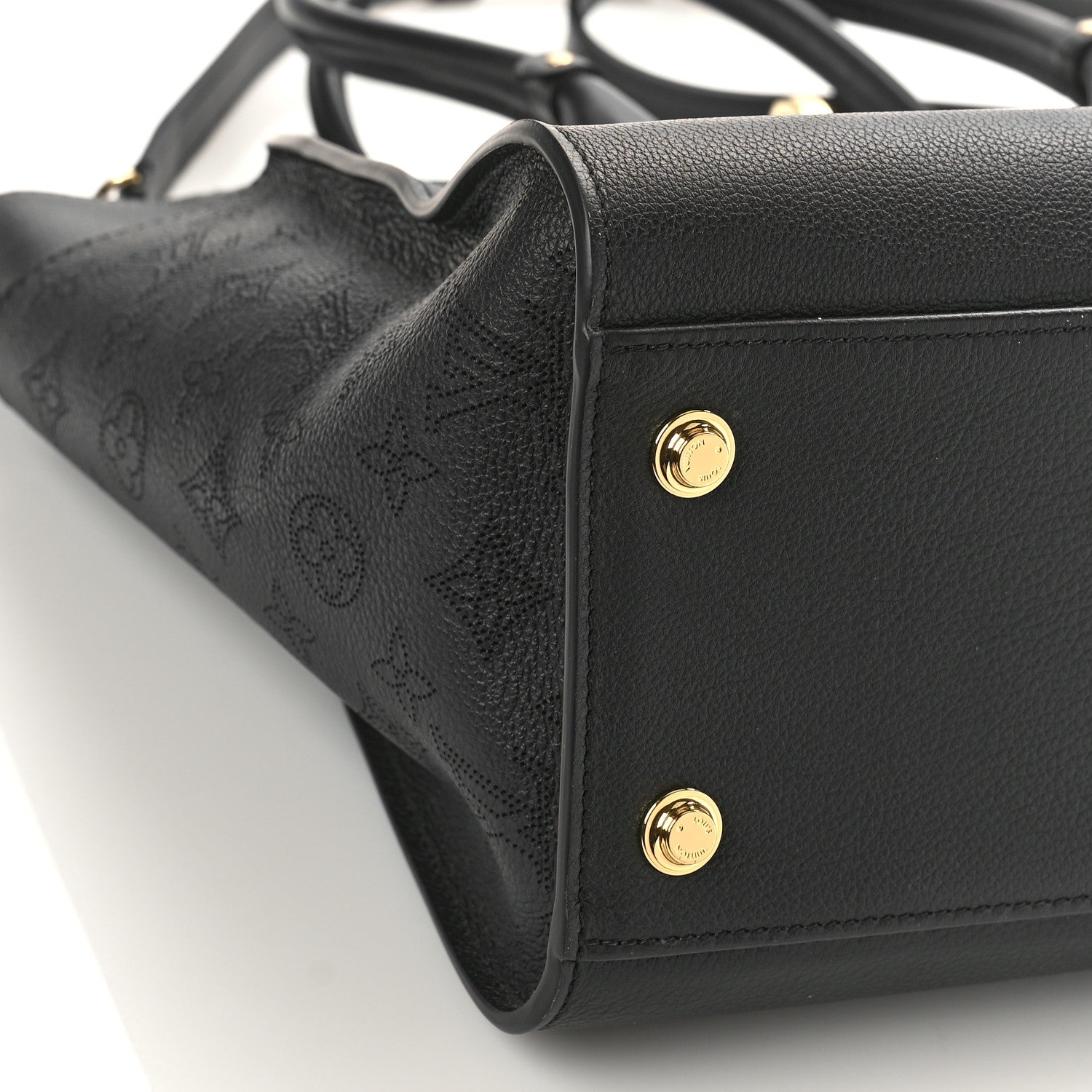 Louis Vuitton Mahina On My Side GM Black 7 of 8