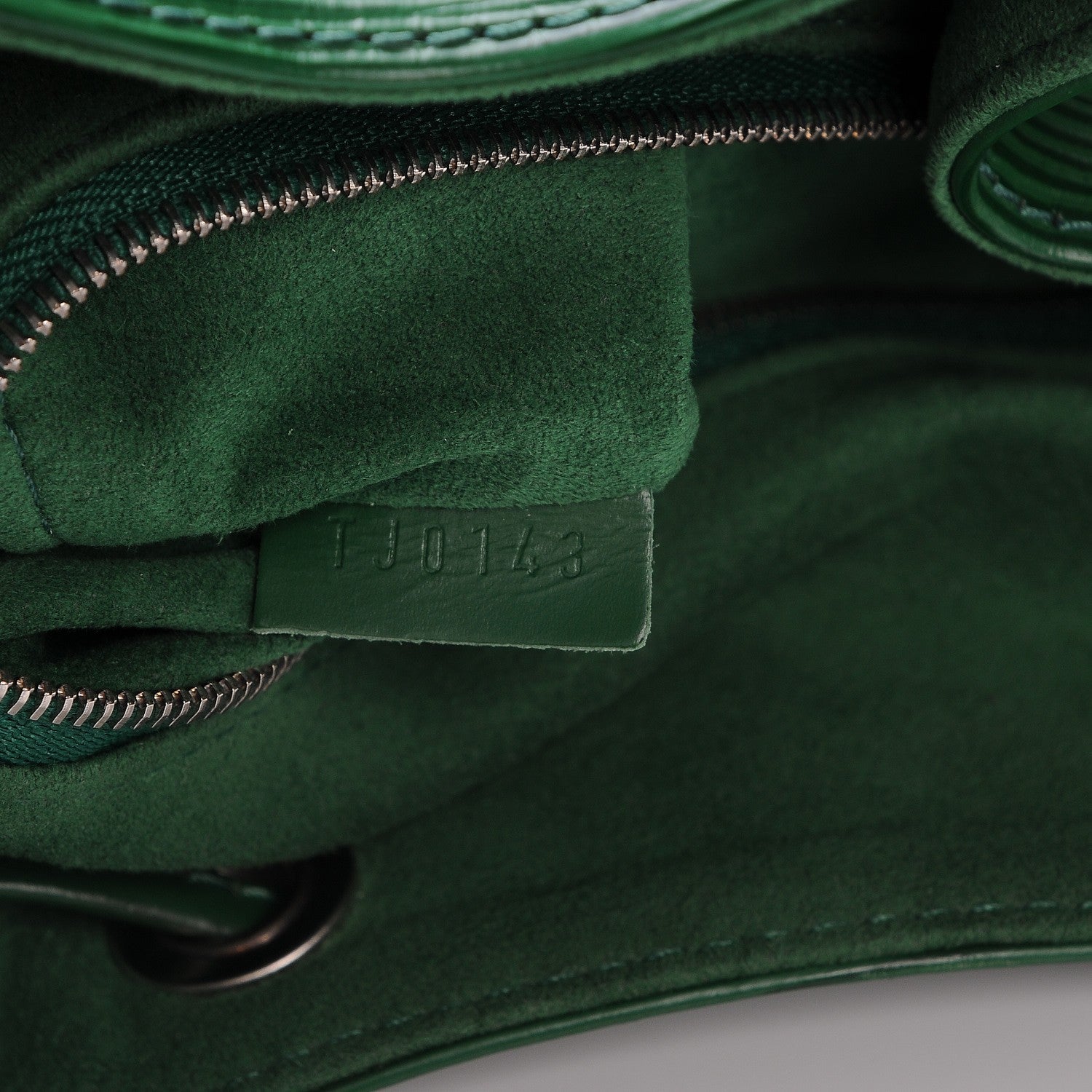 Louis Vuitton Epi Petit Noe NM Menthe 7 of 7