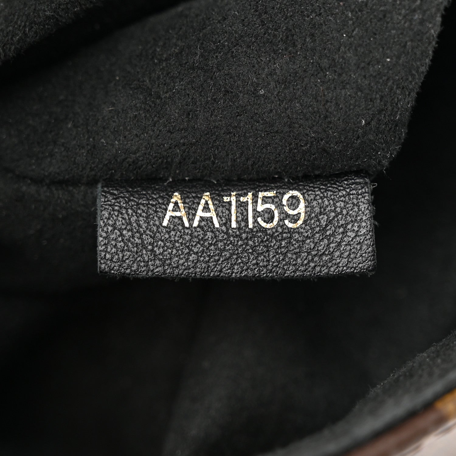 Louis Vuitton Monogram Locky BB Black 7 of 16