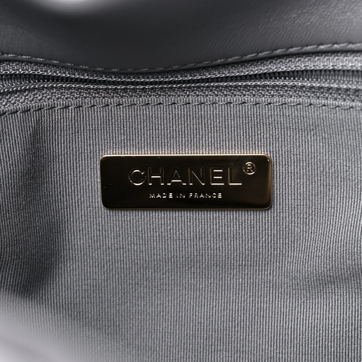 Lambskin Quilted Maxi Chanel 19 Flap Dark Grey