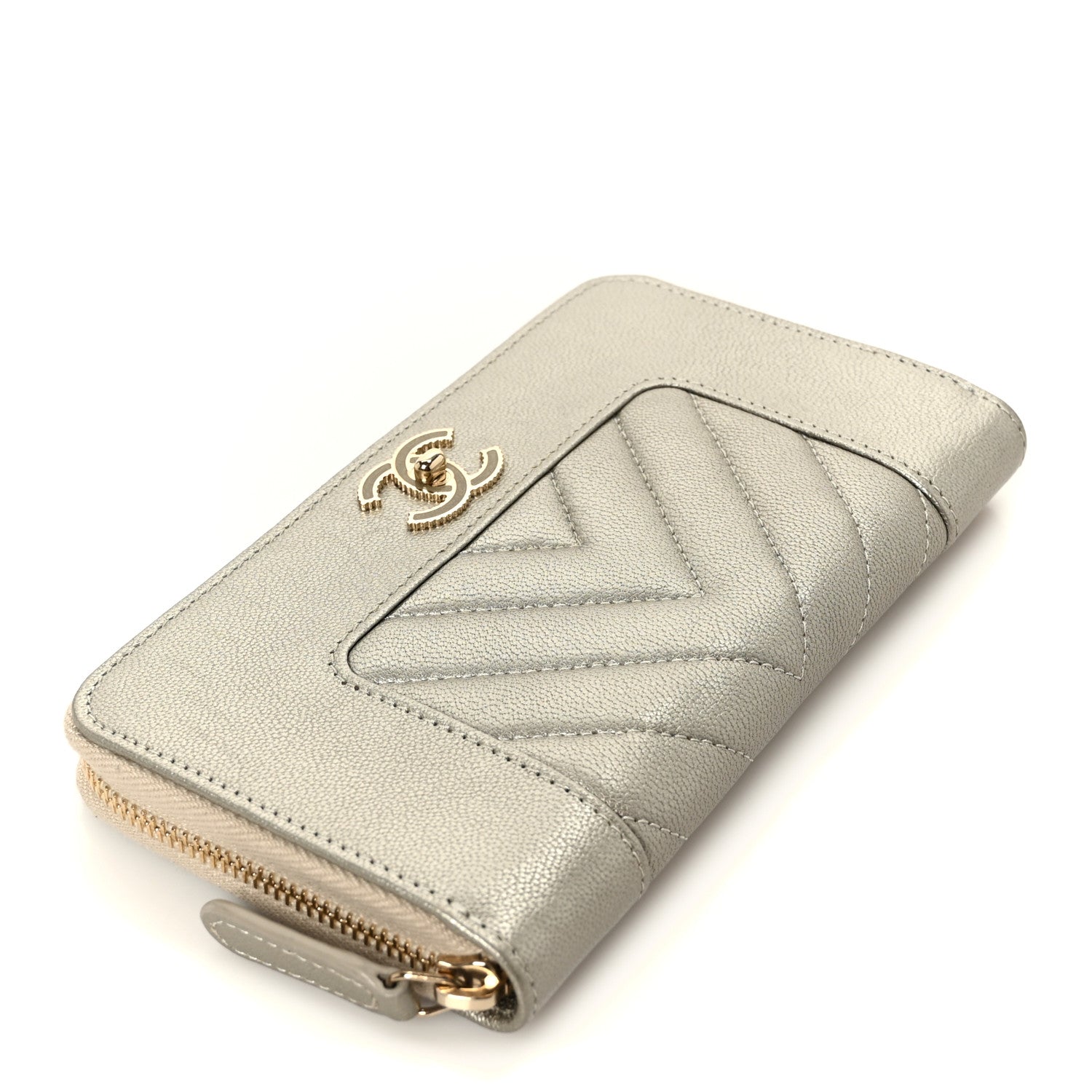 Chanel Metallic Sheepskin Chevron Quilted Medium Mademoiselle Vintage Zip Around Wallet Silver 4 of 10