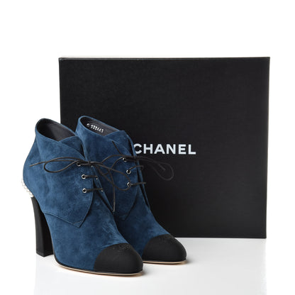 Chanel Suede Grosgrain Pearl Lace Up Booties 41 Dark Blue Black 10 of 10