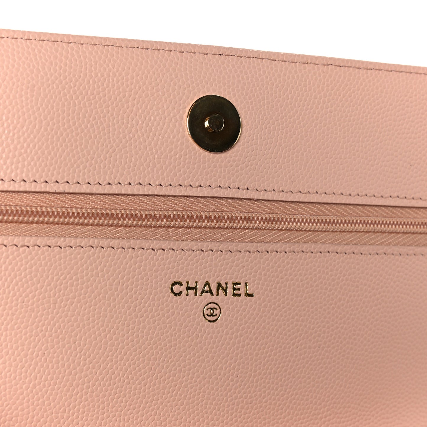 Grained Calfskin Quilted Strass CC Wallet On Chain WOC Light Pink