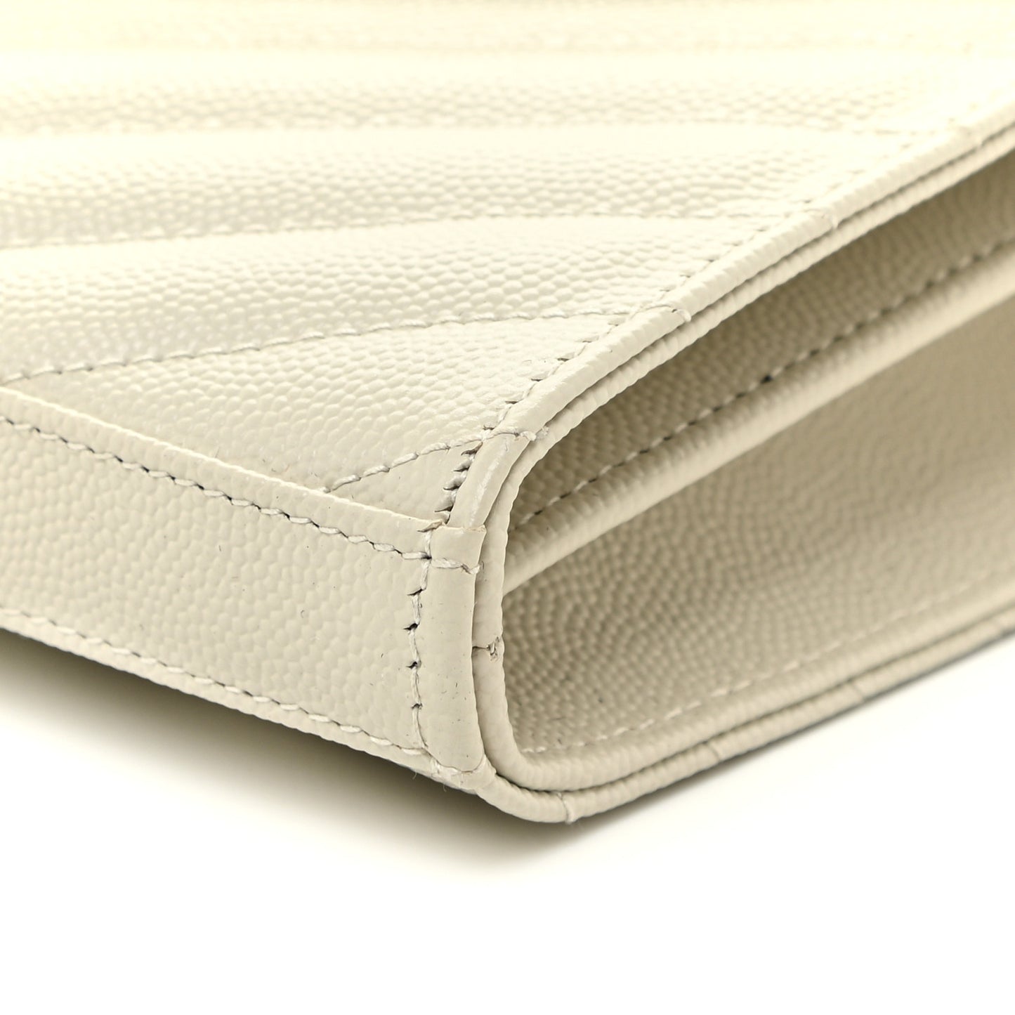 Grain De Poudre Matelasse Chevron Monogram Chain Wallet Crema Soft