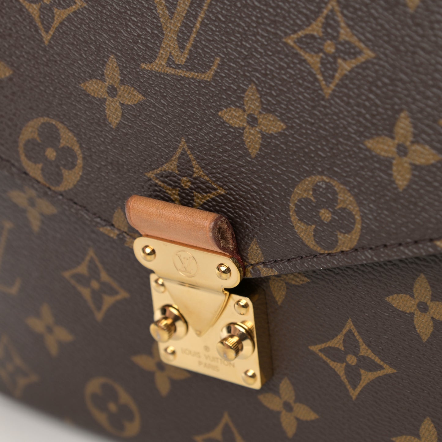 Monogram Pochette Metis