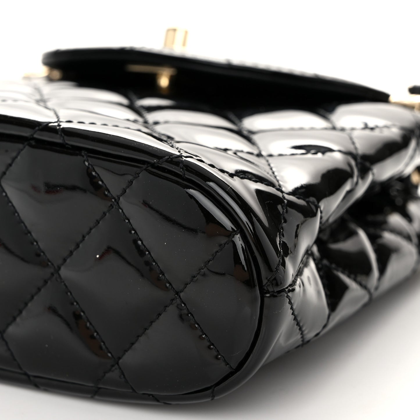 Patent Quilted Shiny Coco Small Flap Hobo Black