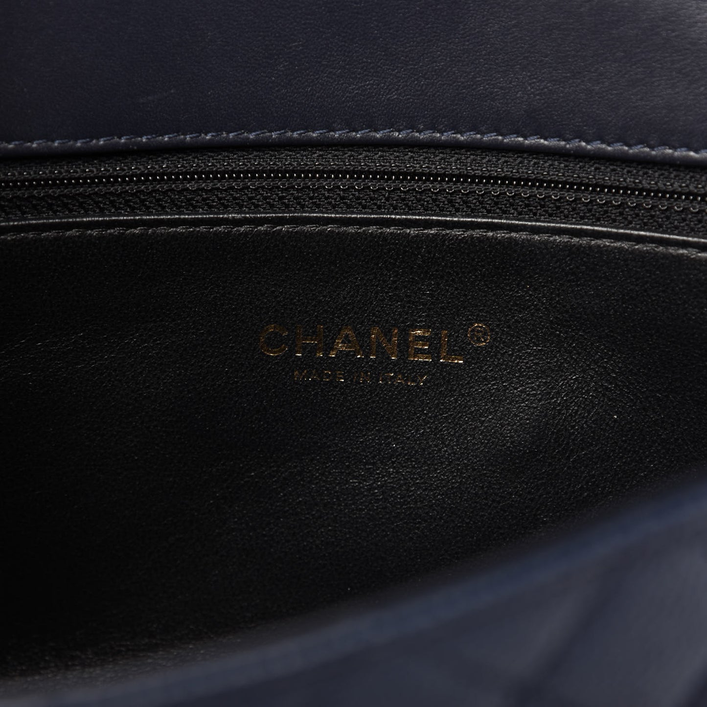 Caviar Quilted Medium CC Filigree Flap Navy Black