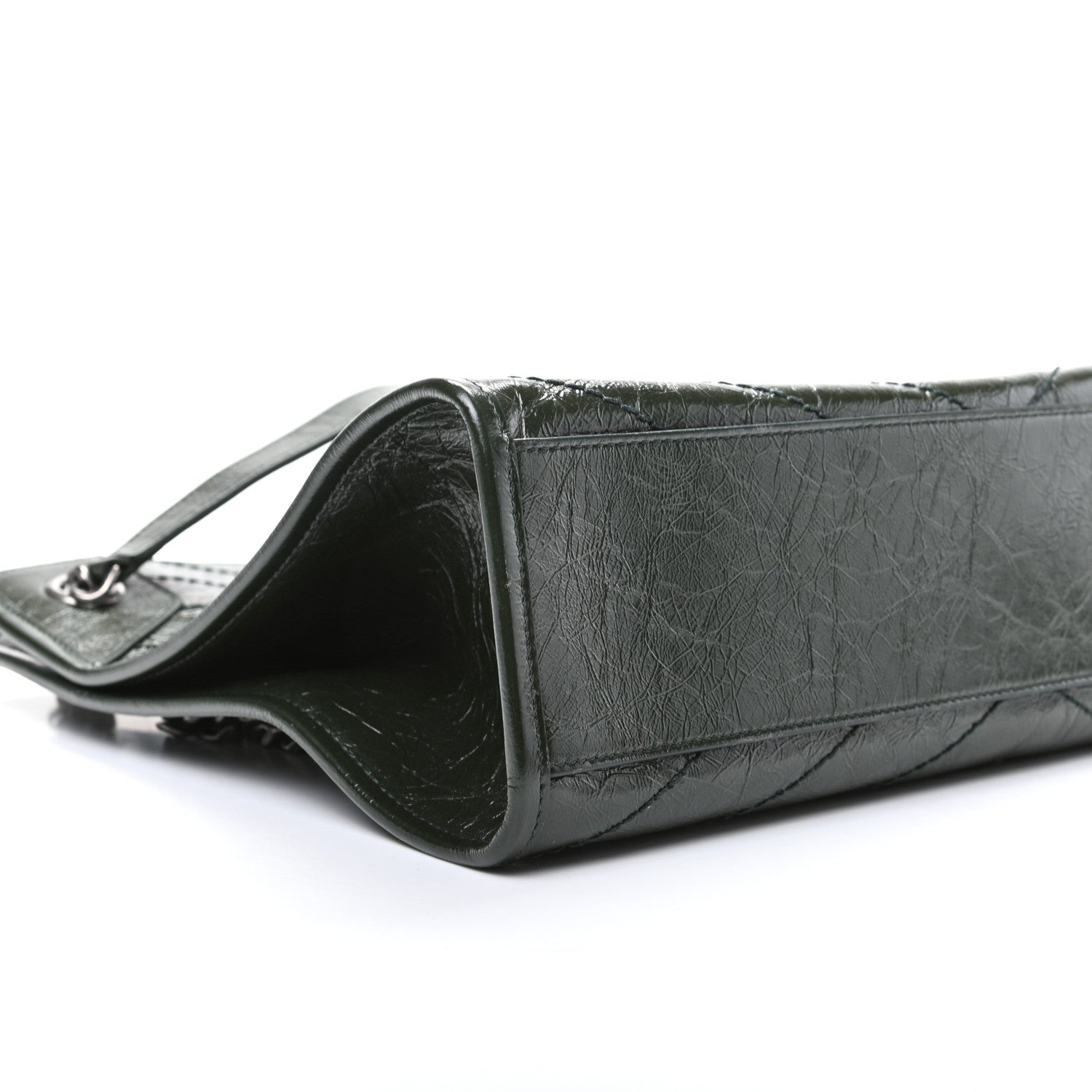 Saint Laurent Crinkled Calfskin Matelasse Monogram Medium Niki Shopper Tote New Vert 8 of 11