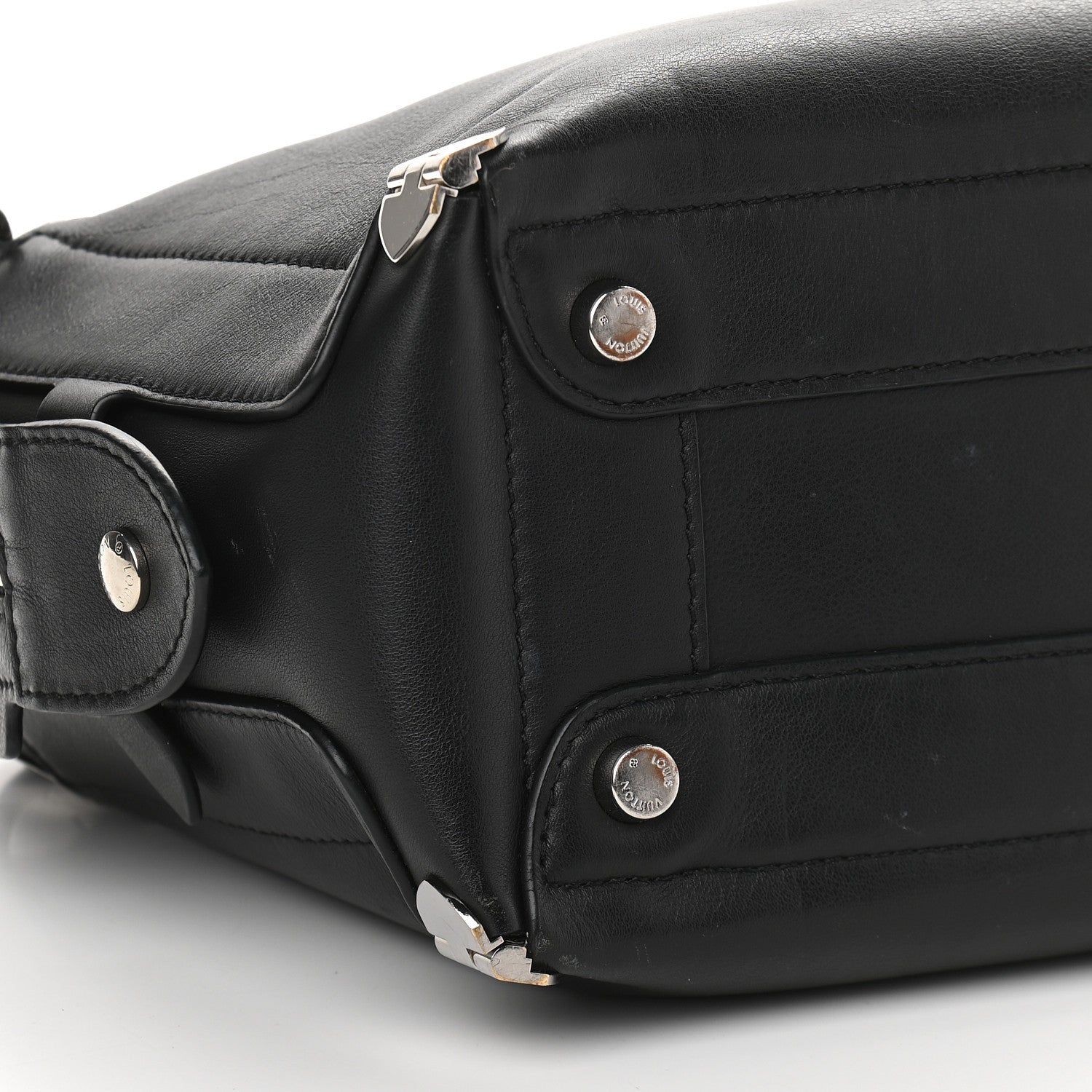 Louis Vuitton Smooth Calfskin Garance Black 7 of 10