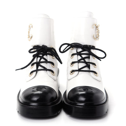 Chanel Shiny Goatskin Calfskin Quilted Lace Up Combat Boots 38.5 White Black 2 of 10