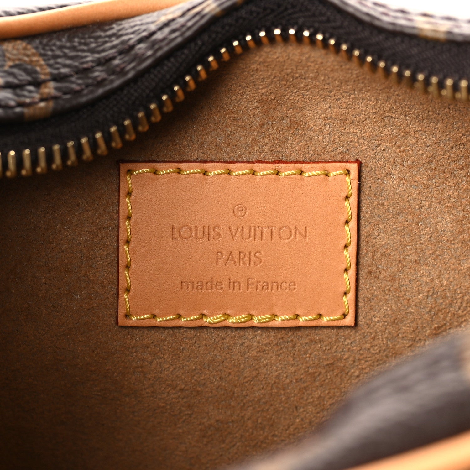 Louis Vuitton Monogram Loop 6 of 8