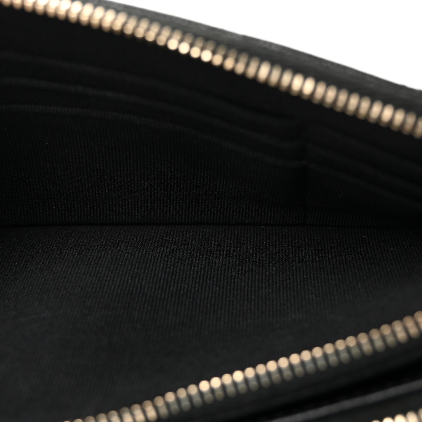 Caviar Quilted Zipped Phone Holder With Chain Black