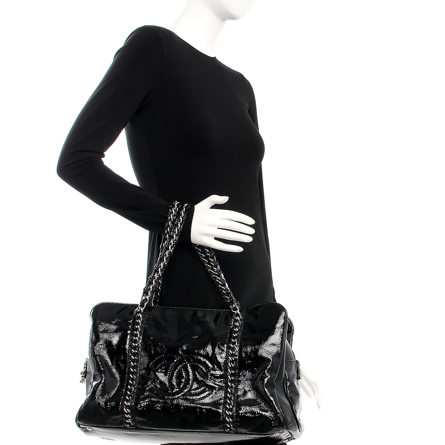 Patent Calfskin Large Luxe Ligne Tote Black